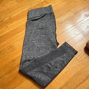 Seamless All in Motion workout leggings